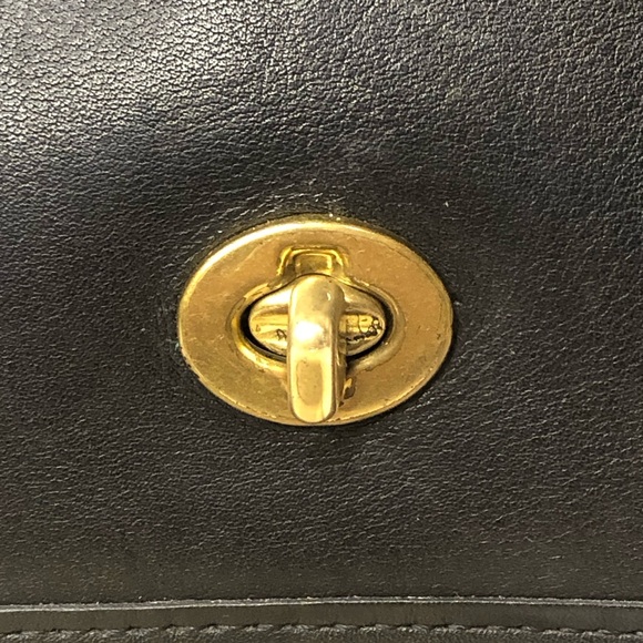 M Vintage COACH Black Stewardess Glove Tanned Turn Lock Bag Costa Rica COA 9525 - Picture 17 of 17